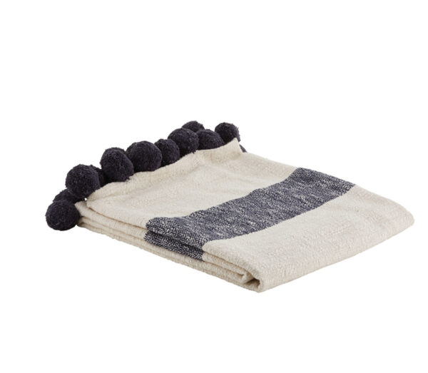 Pom Throw